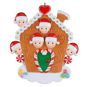 Gingerbread family with Elf