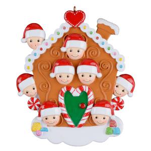 Gingerbread family with Elf